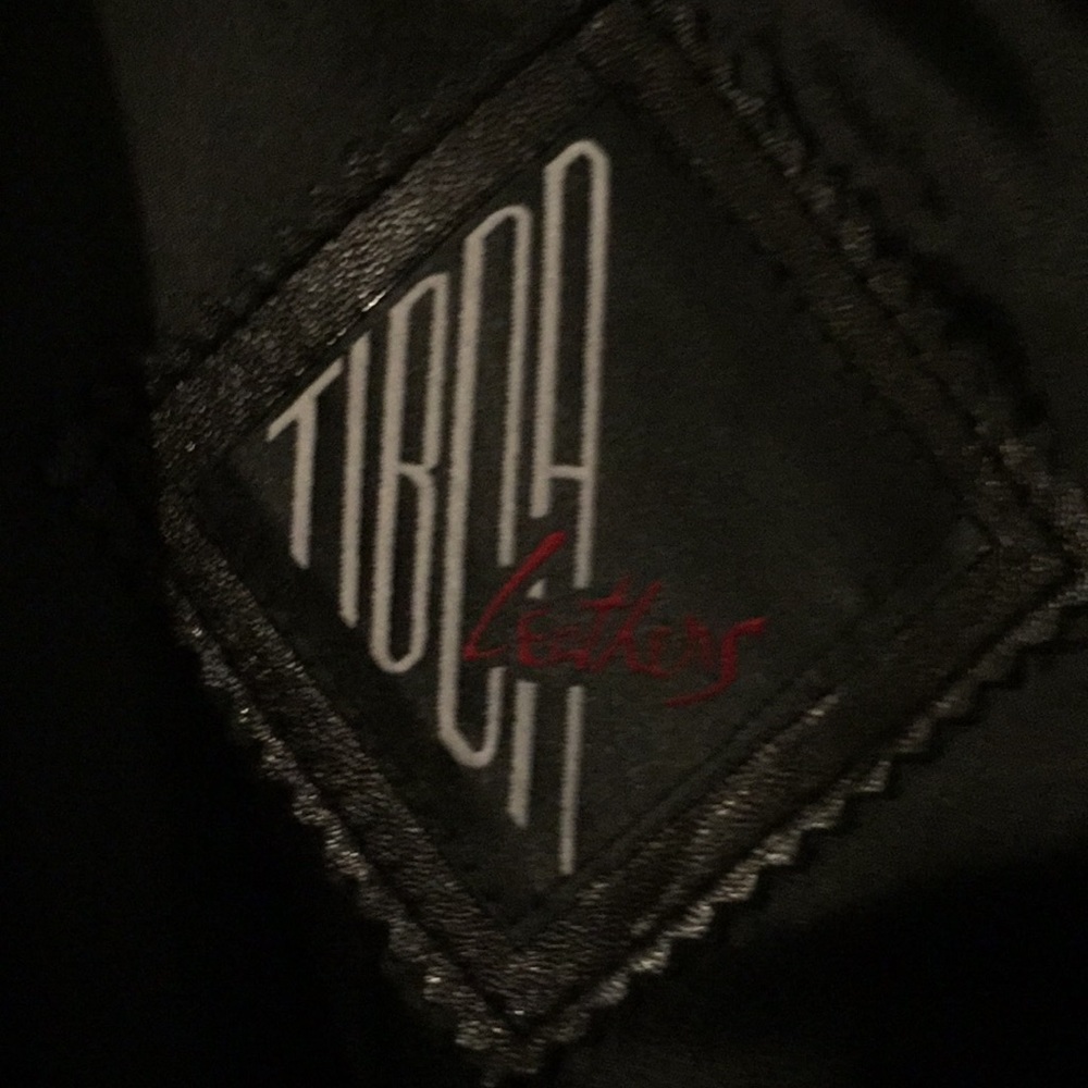 Tibia Leather Coat - Picture 2 of 4